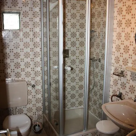 Gaestehaus Ziemons 科赫姆