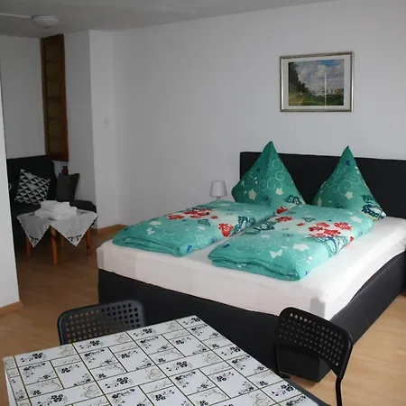 宾馆 Gaestehaus Ziemons *